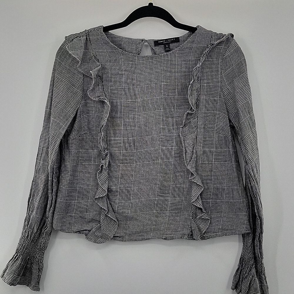 3 For$20 Romeo&Juliet Black &White plaid pattern w/ruffle Size S